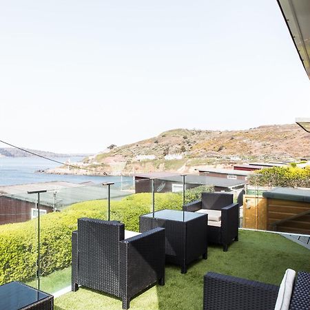 2 Bedroom Chalet With Sea Views Плімут Екстер'єр фото