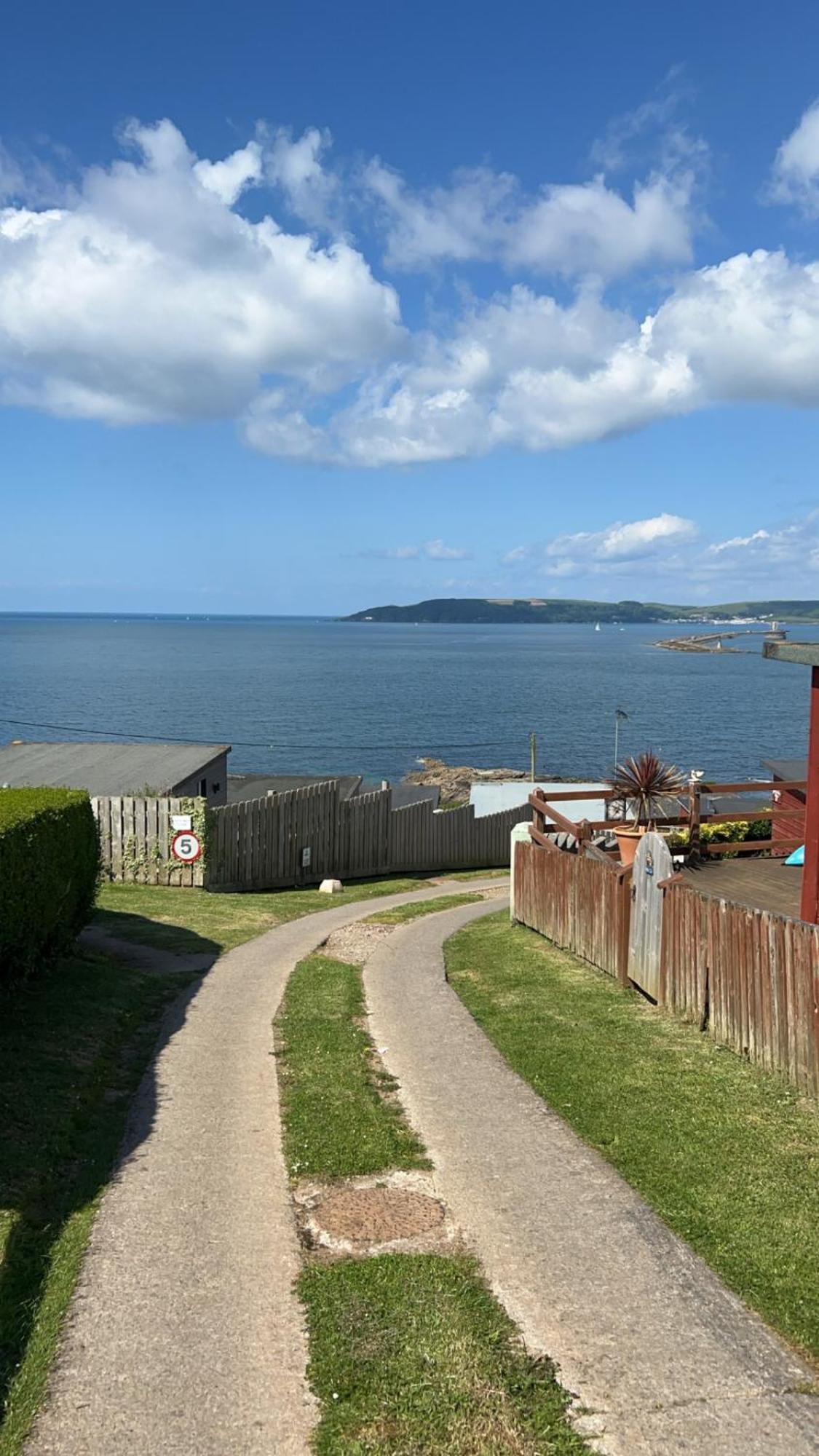 2 Bedroom Chalet With Sea Views Плімут Екстер'єр фото